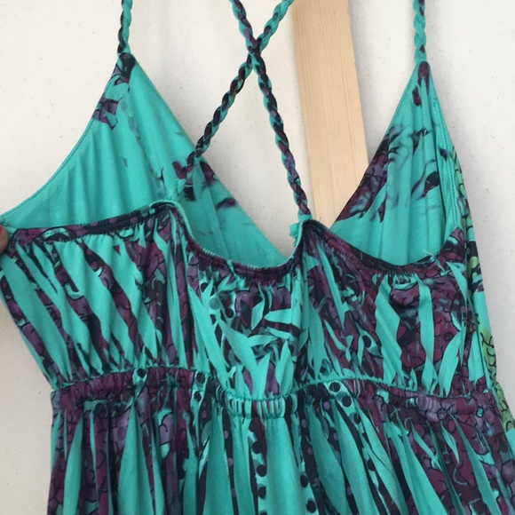 Xoxo beautiful colors and patterns nice material - Picture 2 of 8